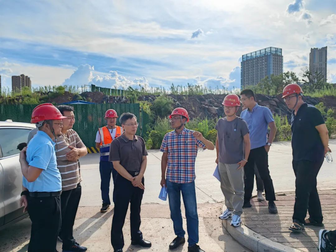 1690505096549946.jpg 640.jpg